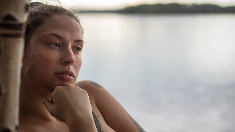 Kuka on Isa Häkkinen? Tausta ja tarina