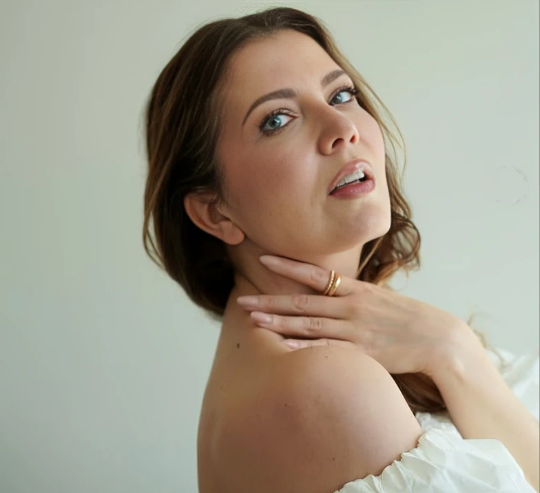 Jenni Alexandrova elämä, ura ja perhe