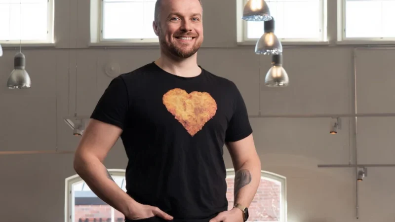 Sami Minkkinen: tunnettu valmentaja ja mediakasvo